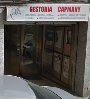 Gestoría Capmany exterior de la oficina 